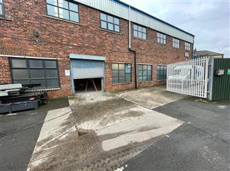 TO LET: Unit 5, Willow Park, Lower Barnes Street, Clayton le Moors