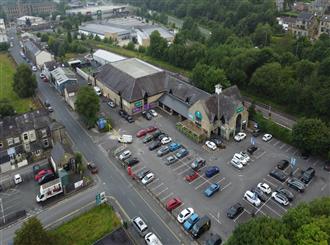 Retail space for sale in Rossendale