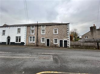 TO LET: 5-7 Waddington Road, Clitheroe